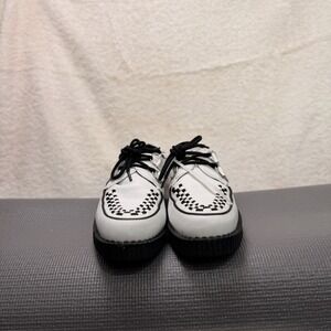T.U.K. TUK Womens White & Black Creepers Platform Lace Up Goth Punk Size 9